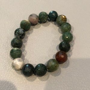 Beaded stone bracelet handmade in Arizona